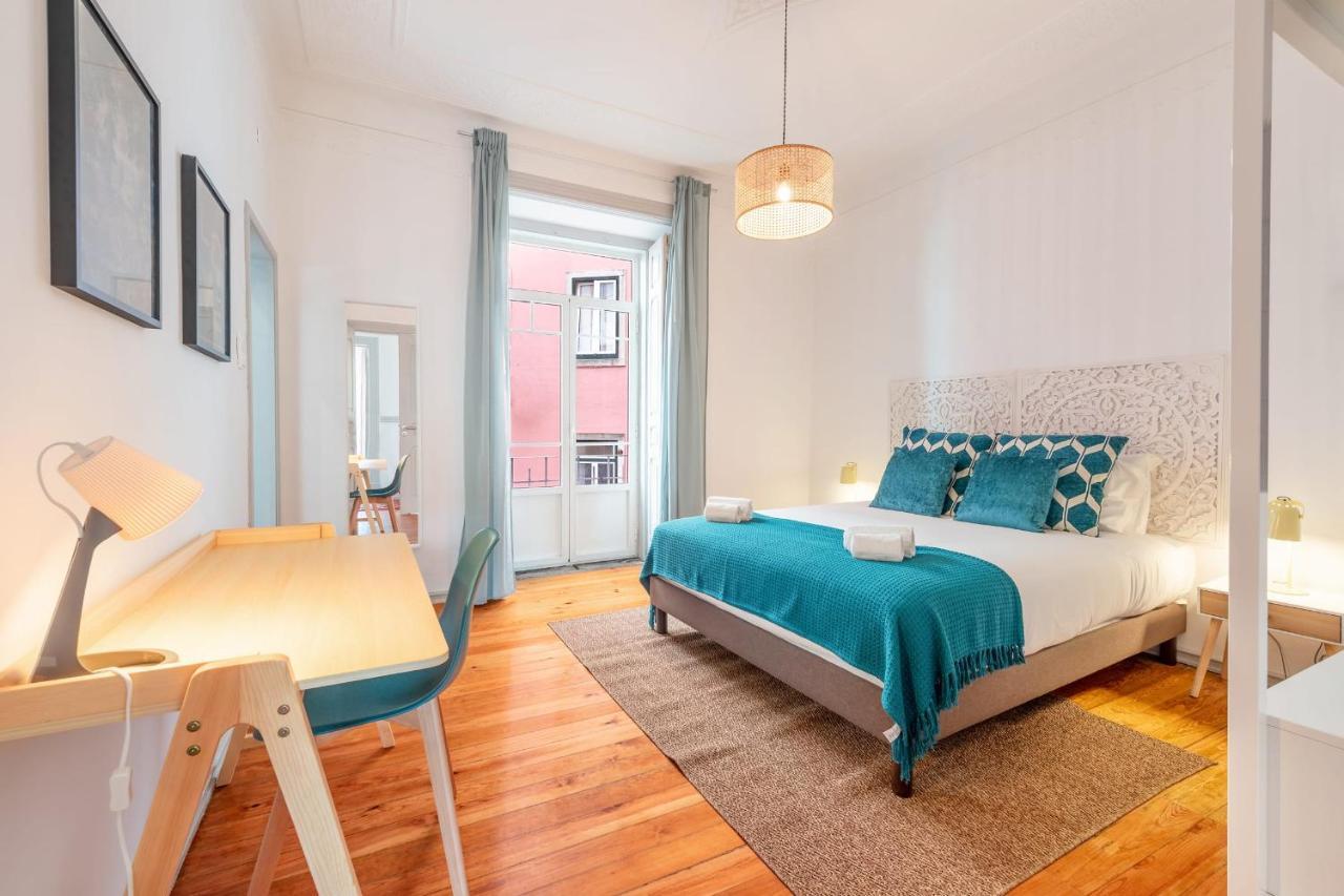Vita Portucale ! Deluxe 3 Bedroom Apartment In Arroios Lisbon Bagian luar foto