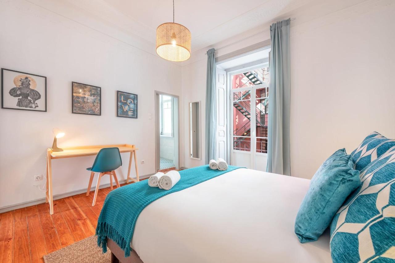 Vita Portucale ! Deluxe 3 Bedroom Apartment In Arroios Lisbon Bagian luar foto